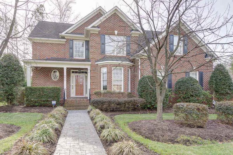 8615 Eagle View Dr, Durham, NC 27713