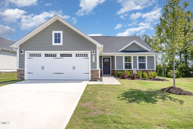 8615 Kenridge Ln, Fuquay Varina, NC 27526