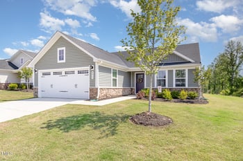 8615 Kenridge Ln, Fuquay Varina, NC 27526
