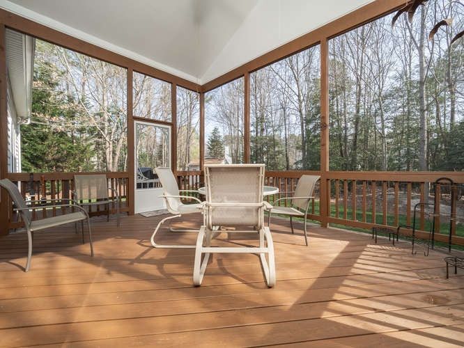 8616 Barrett Hall Ln, Wake Forest, NC 27587