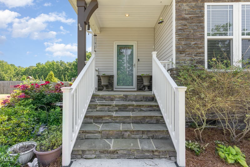 8616 Deep Elm Dr, Wake Forest, NC 27587