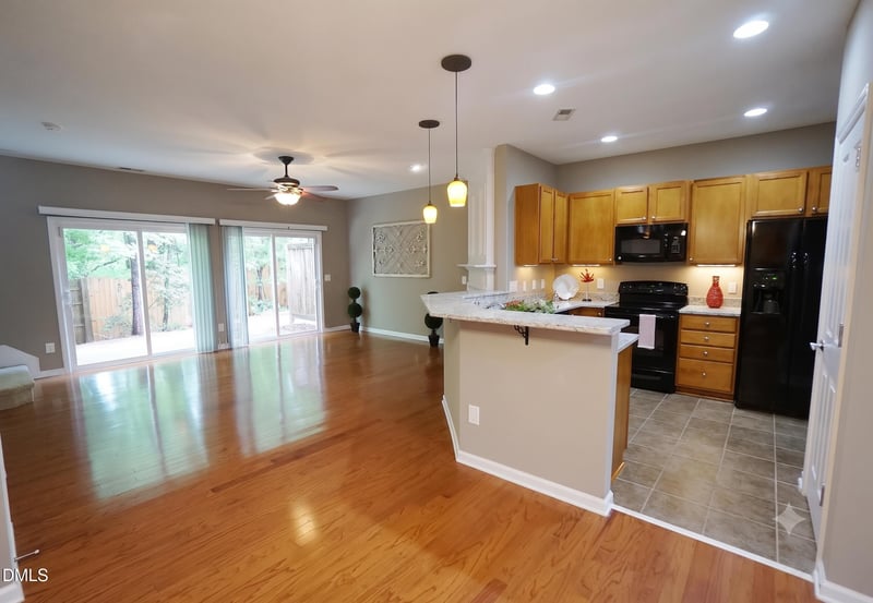 8616 Redcrest Pl, Raleigh, NC 27617