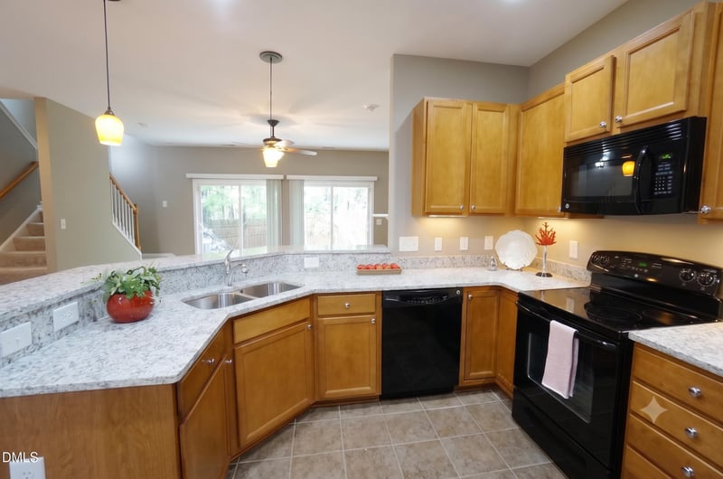 8616 Redcrest Pl, Raleigh, NC 27617