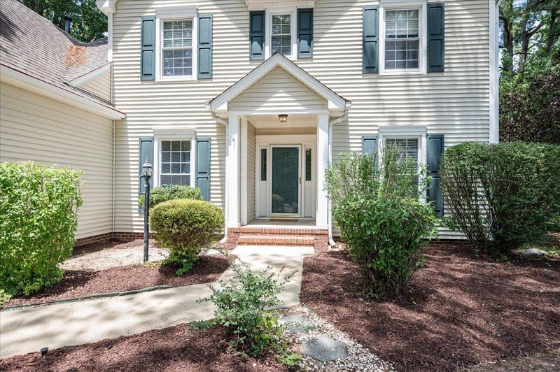8617 Hawksmoor Dr, Raleigh, NC 27615