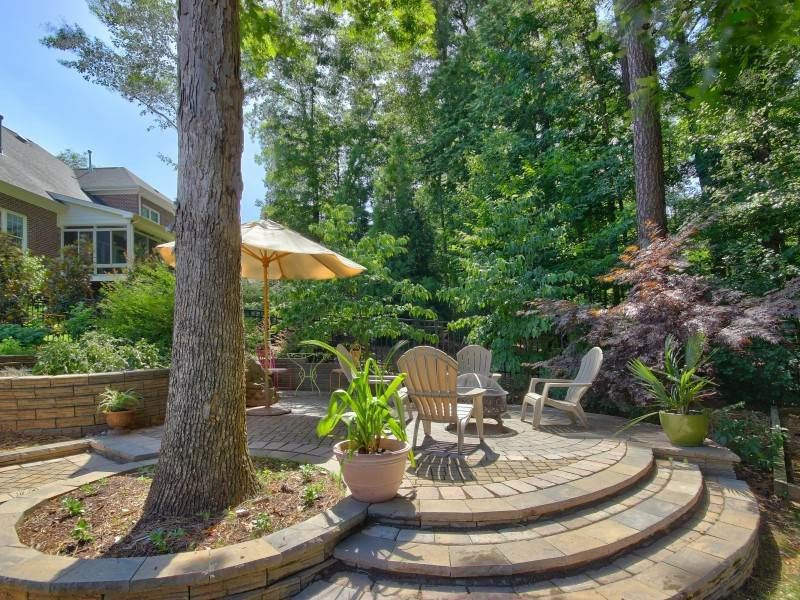 8617 Murray Hill Dr, Raleigh, NC 27615