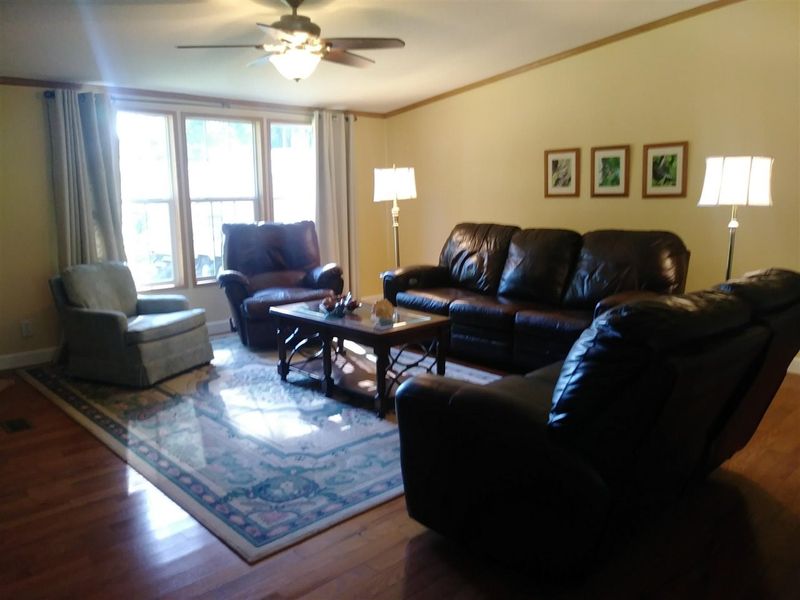 8619 S Creek Rd, Willow Springs, NC 27592
