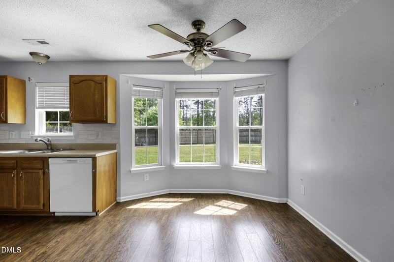 862 Nighthawk Pl, Fayetteville, NC 28314