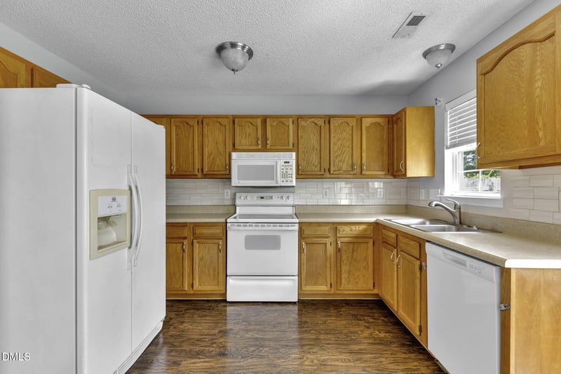 862 Nighthawk Pl, Fayetteville, NC 28314
