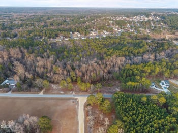 862 Roberts Rd, Sanford, NC 27332