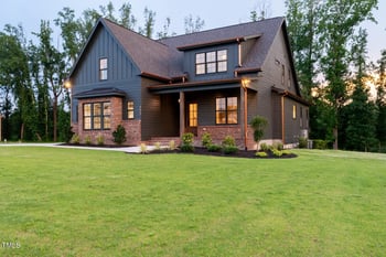 8620 Dukes Lake Rd, Zebulon, NC 27597