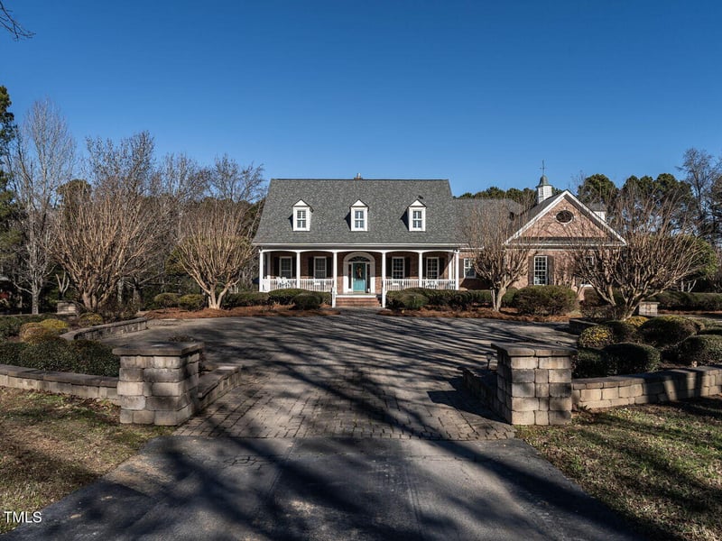 8620 Humie Olive Rd, Apex, NC 27502