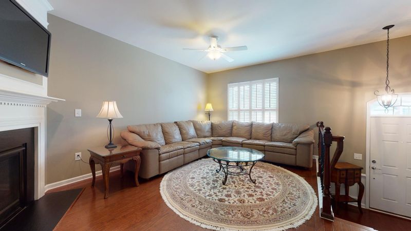 8620 Macedonia Lake Dr, Cary, NC 27518