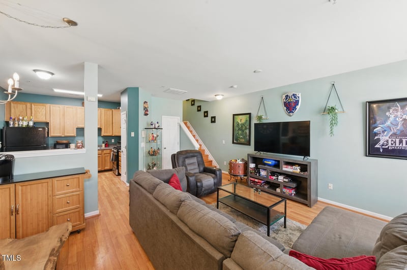 8620 Neuse Club Ln #107, Raleigh, NC 27616