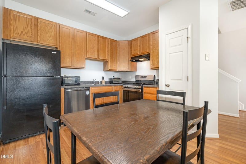 8620 Neuse Club Ln #107, Raleigh, NC 27616