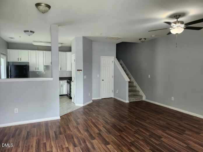 8620 Neuse Club Ln #111, Raleigh, NC 27616