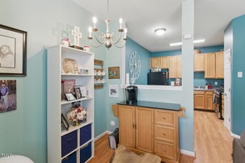 8620 Neuse Club Ln, Raleigh, NC 27616