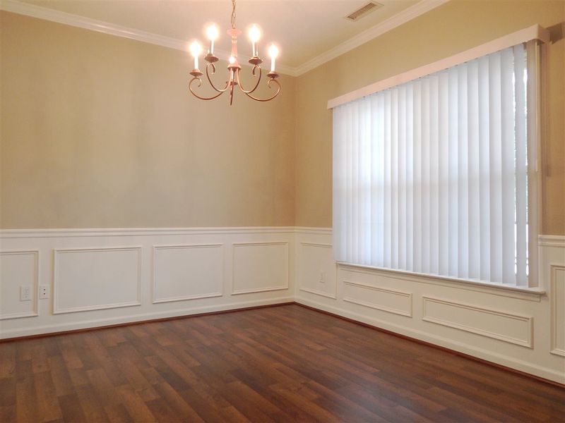 8620 Neuse Hunter Dr, Raleigh, NC 27616