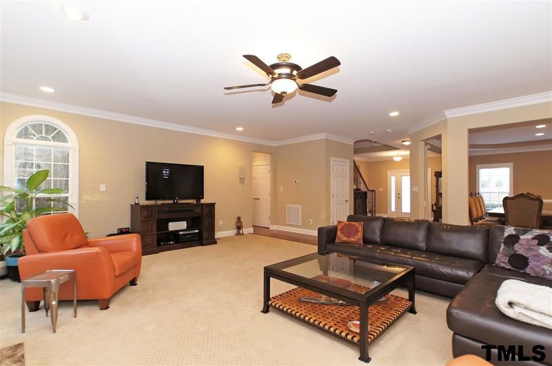 8621 Forester Ln, Apex, NC 27539