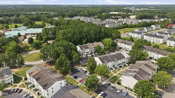 8621 Neuse Club Ln, Raleigh, NC 27616