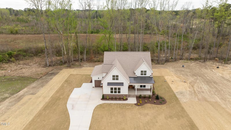 8624 Dukes Lake Rd, Zebulon, NC 27597