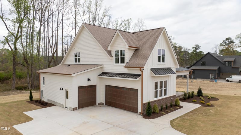 8624 Dukes Lake Rd, Zebulon, NC 27597