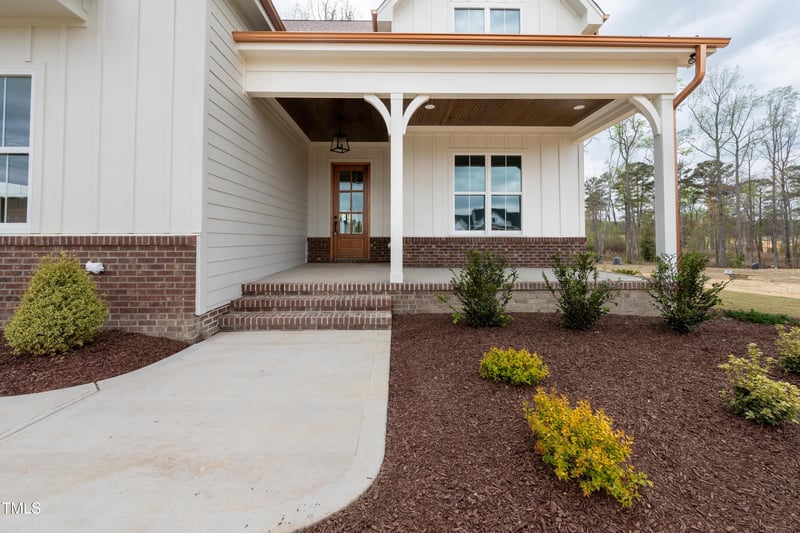8624 Dukes Lake Rd, Zebulon, NC 27597