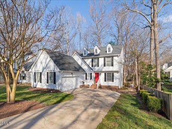 8625 Vanburgh Ct, Raleigh, NC 27615