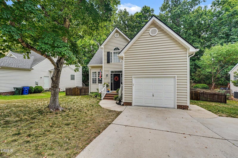 8626 Carileph Ct, Raleigh, NC 27615