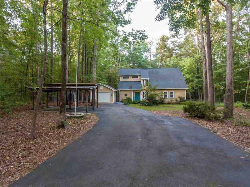 8628 Glendale Dr, Apex, NC 27539