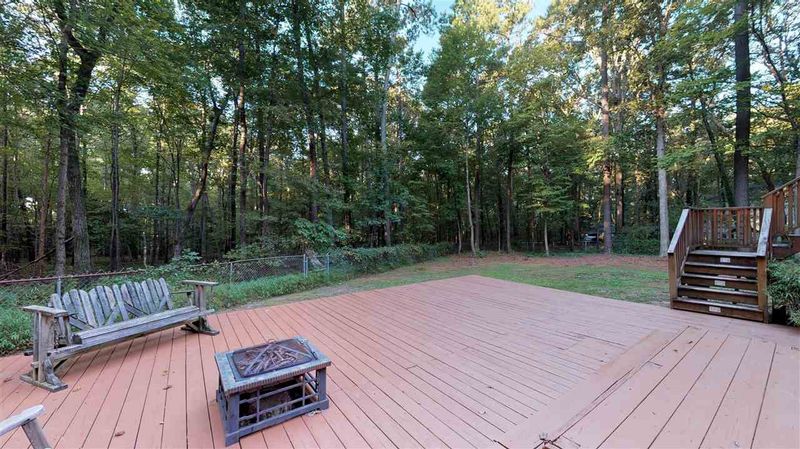 8628 Glendale Dr, Apex, NC 27539