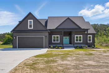 8629 Dukes Lake Rd, Zebulon, NC 27597