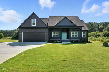 8629 Dukes Lake Rd, Zebulon, NC 27597