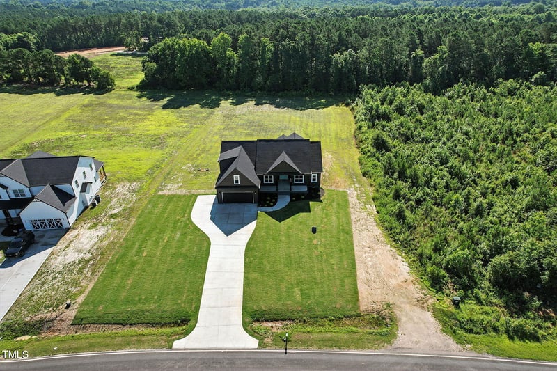 8629 Dukes Lake Rd, Zebulon, NC 27597