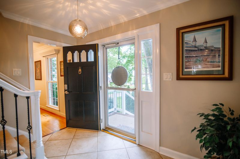 8629 Harbor Dr, Raleigh, NC 27615
