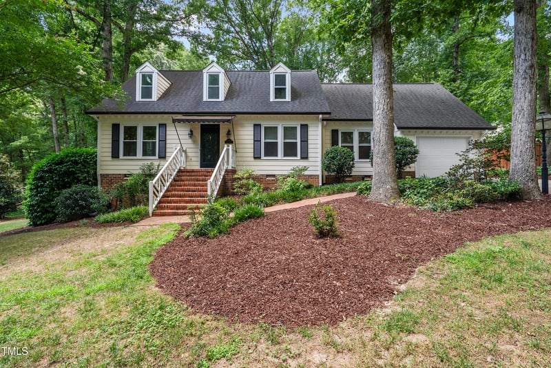 8629 Windjammer Dr, Raleigh, NC 27615