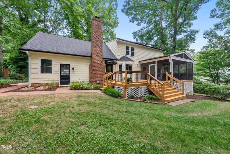 8629 Windjammer Dr, Raleigh, NC 27615