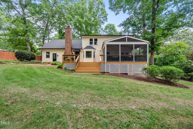 8629 Windjammer Dr, Raleigh, NC 27615
