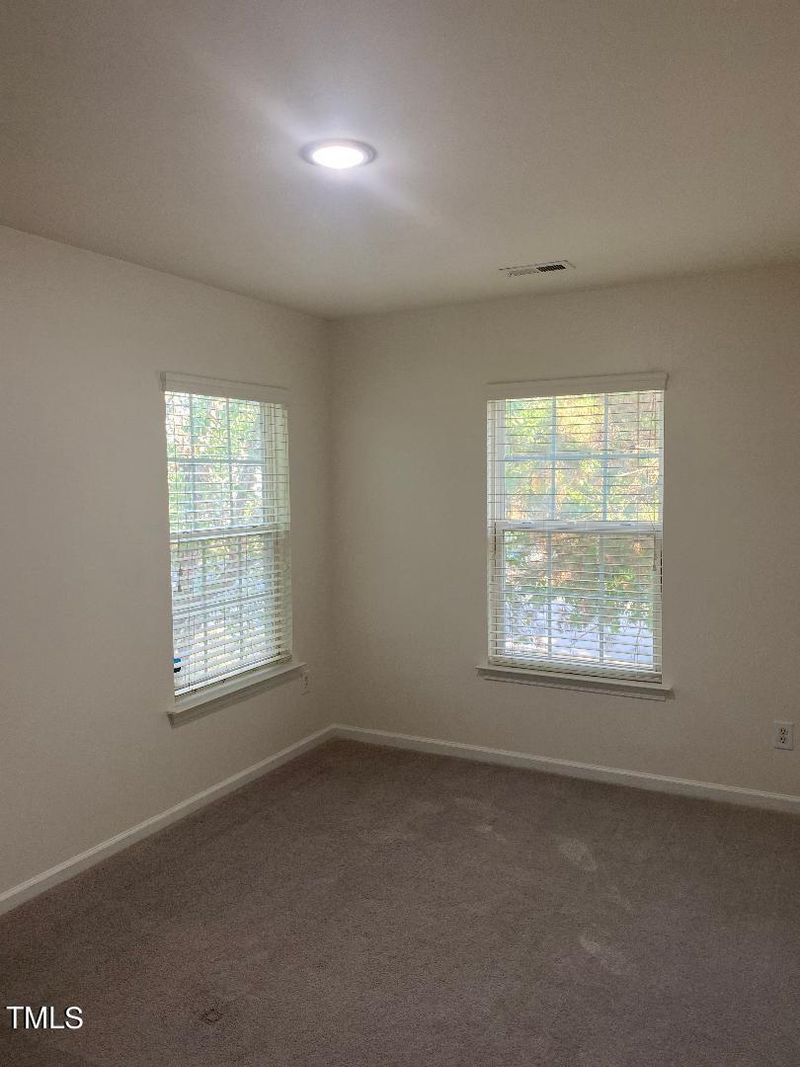 8630 Neuse Ldg #107, Raleigh, NC 27616