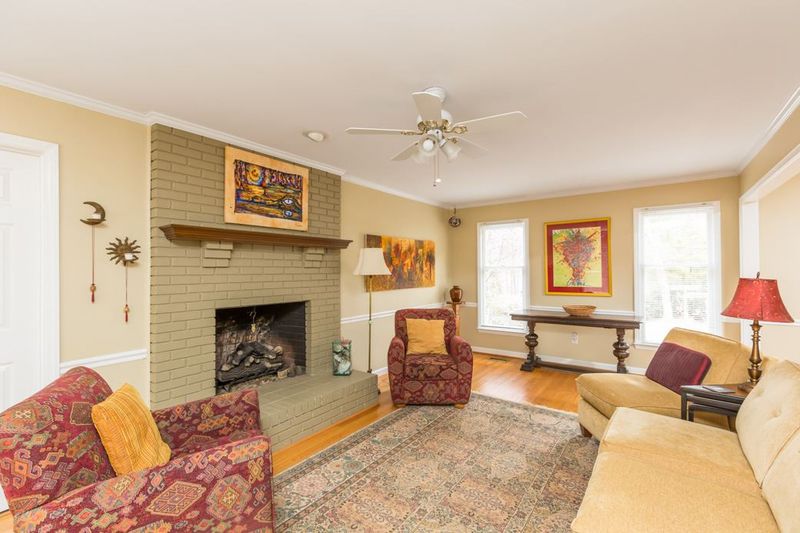8632 Langtree Ln, Raleigh, NC 27613