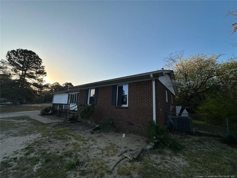 864 Durwood Dr, Fayetteville, NC 28311
