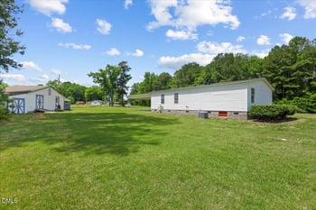 864 Old Dam Rd, Selma, NC 27576