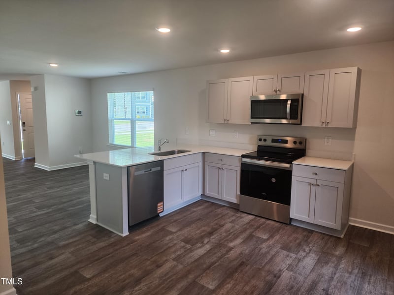 8640 Brixton Shay Dr, Raleigh, NC 27616