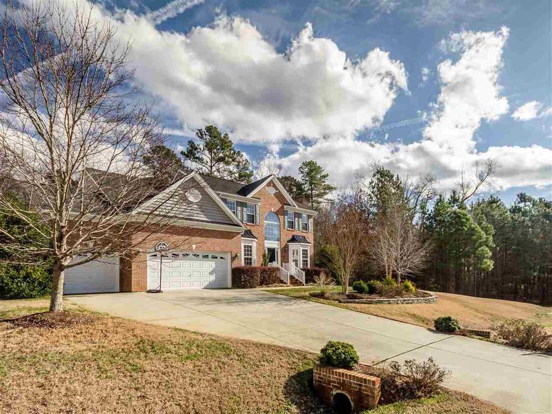 8640 Forester Ln, Apex, NC 27539