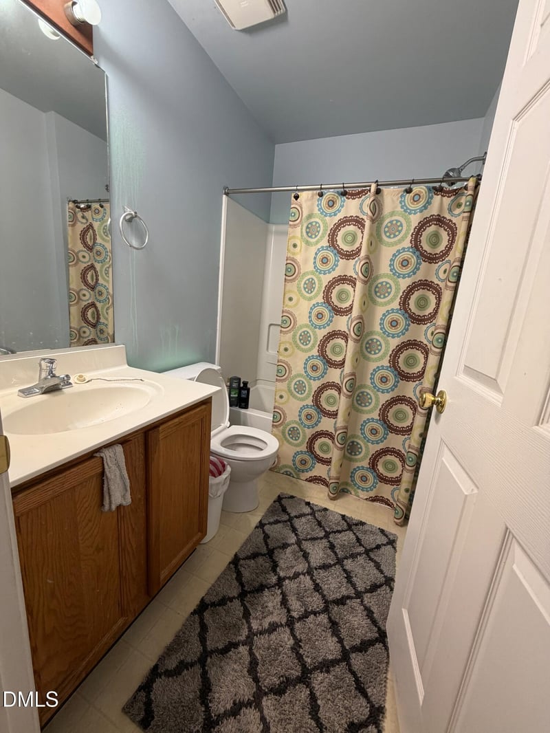 8640 Neuse Landing Ln #105, Raleigh, NC 27616
