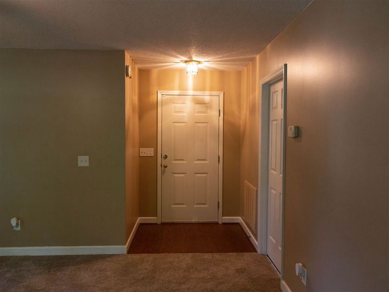 8644 Burnside Dr, Apex, NC 27539