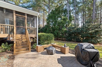 8649 Glade Hill Dr, Apex, NC 27539