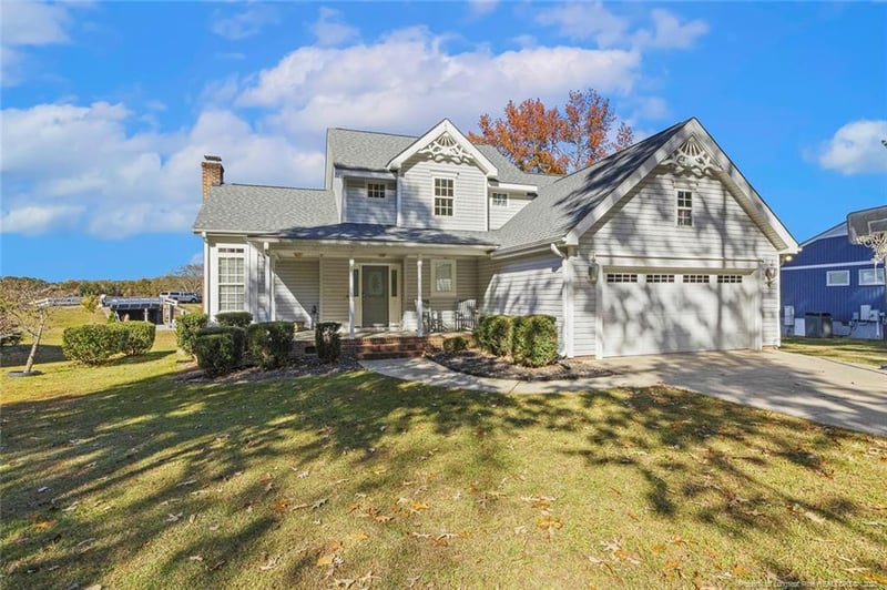 865 Eagles Nest Dr, Sanford, NC 27332