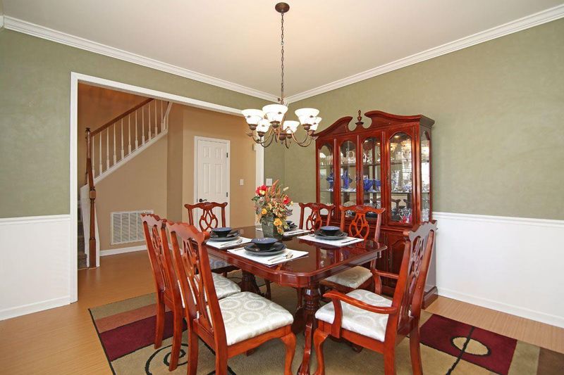 8652 Swarthmore Dr, Raleigh, NC 27615