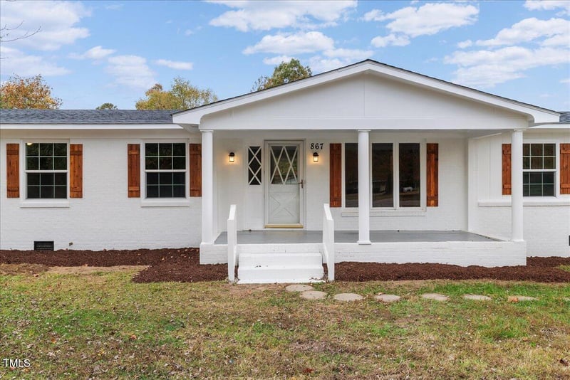 867 Moulton Rd, Louisburg, NC 27549