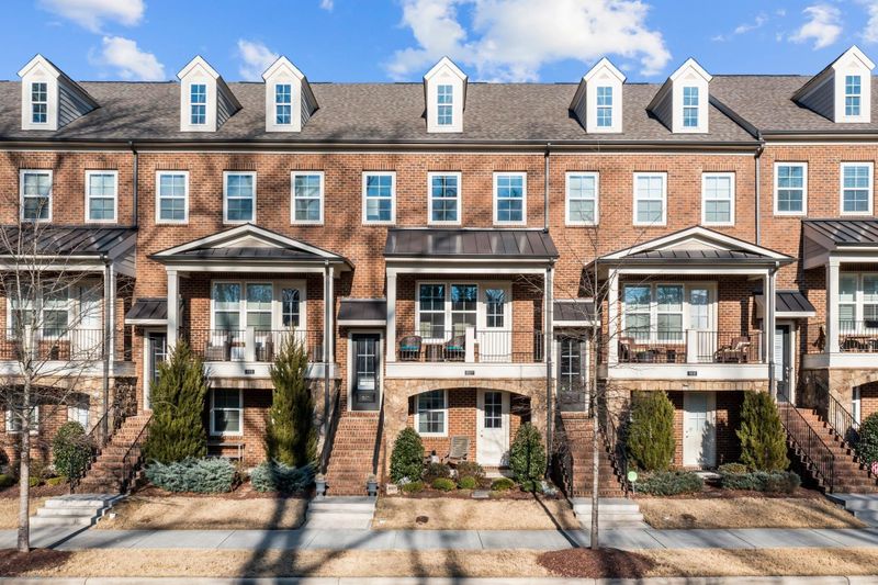 867 Wake Towne Dr, Raleigh, NC 27609